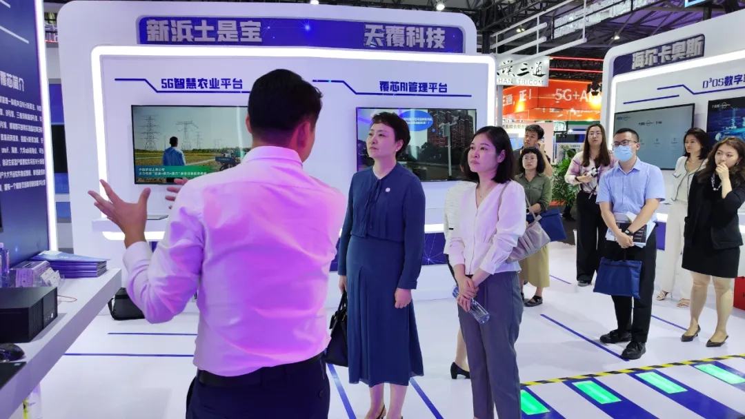 MWC上海 | 天覆科技携《覆芯AI管理平台》亮相数字上海展区